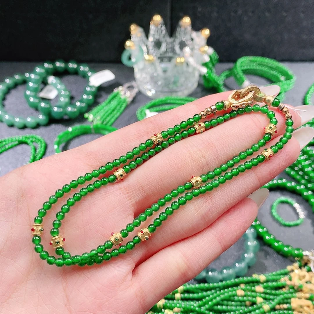 我***X翡翠未镶嵌手链项链