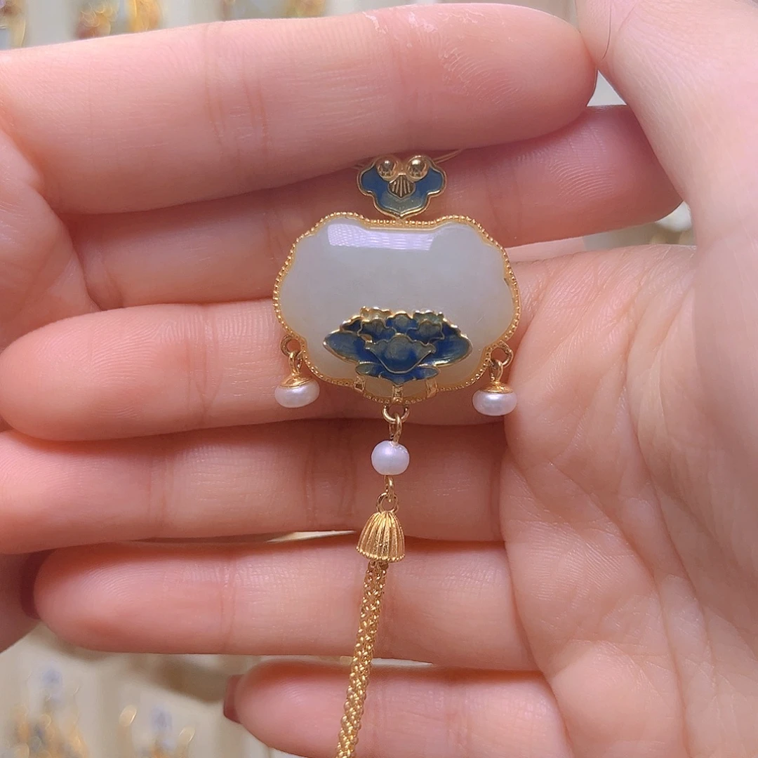 和田玉银S925镀金镶嵌颈饰