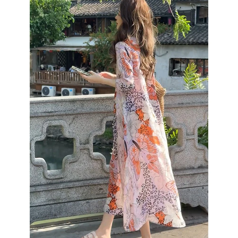 哥弟阿玛施正品收腰洋气复古法式设计感系带显瘦碎花连衣裙2025夏