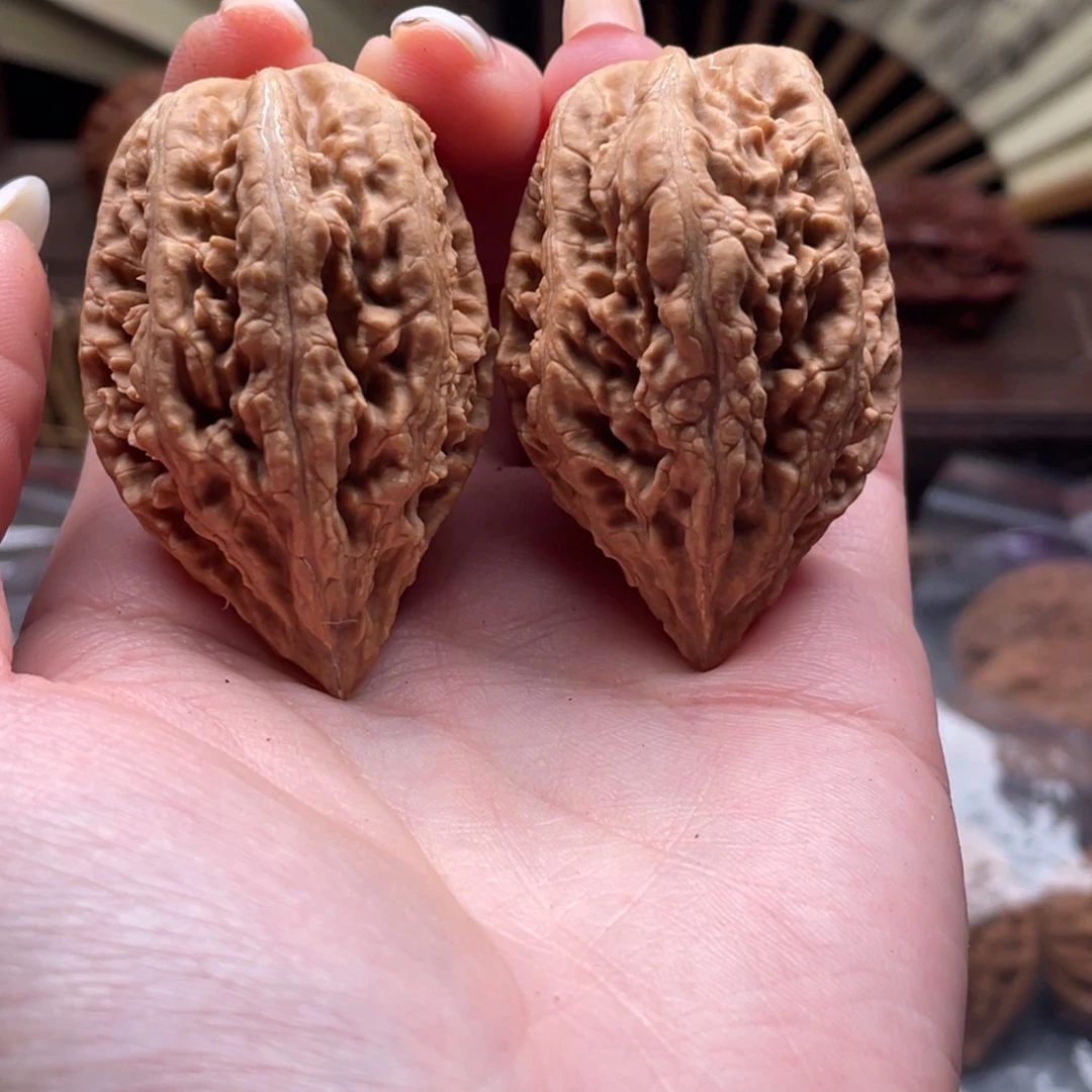 文玩核桃把件楸刀鱼48