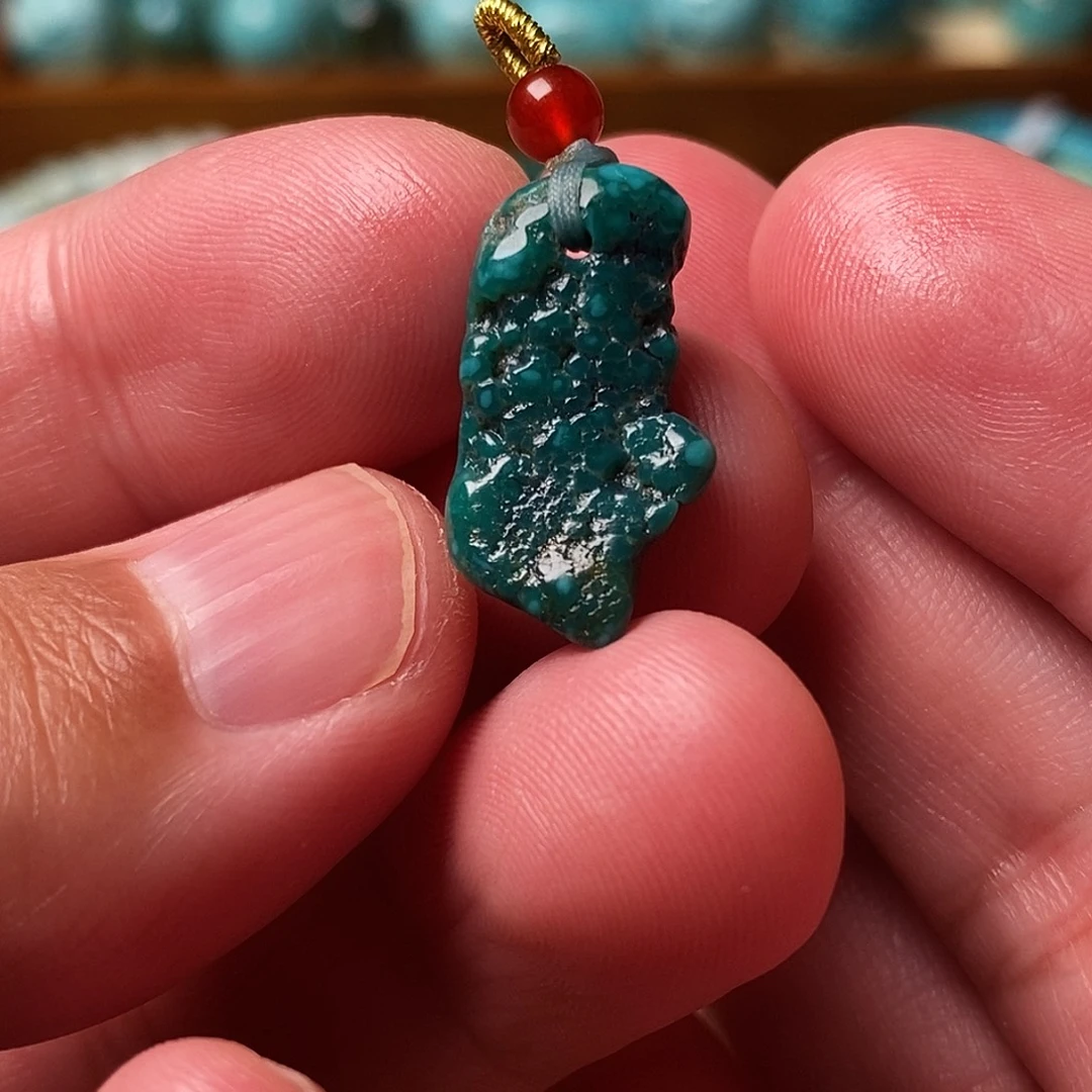 南红玛瑙未镶嵌珠宝奇石