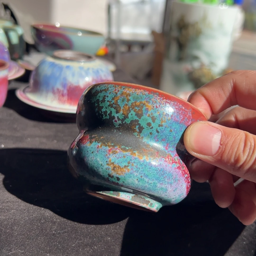 摆件狼**下钧瓷瓶等系列产品的生产和销售为一体的大型企业