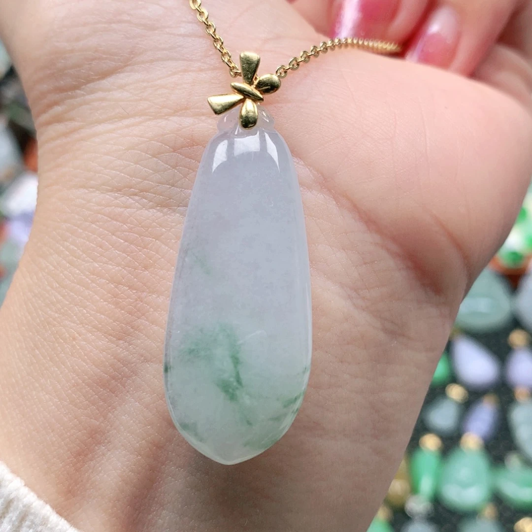 吊坠(不含链)18K金镶嵌翡翠