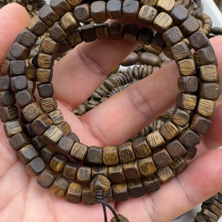 沉香手串张勺子手串19克