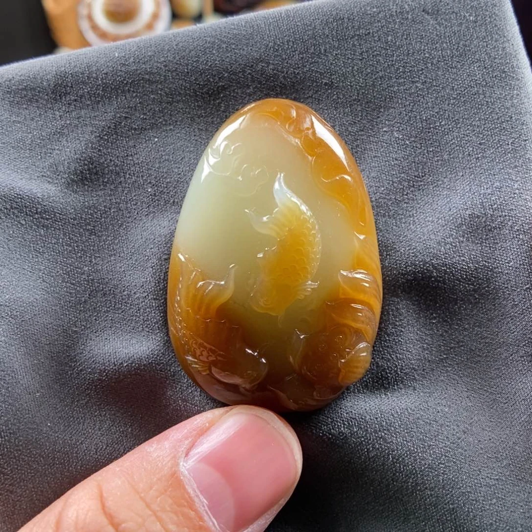 和田玉（糖玉）未镶嵌颈饰