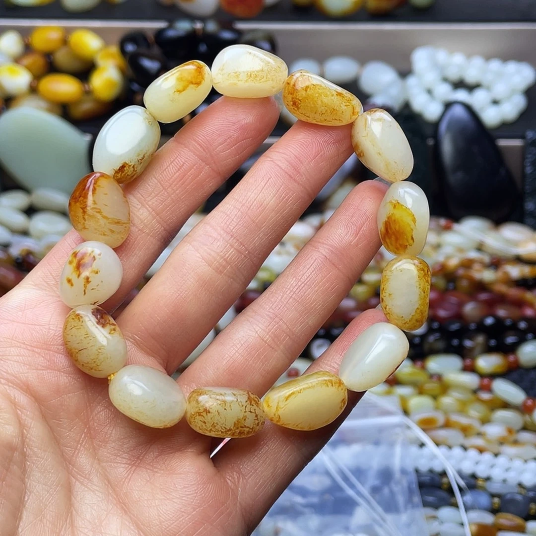 崇***德和田玉未镶嵌手串