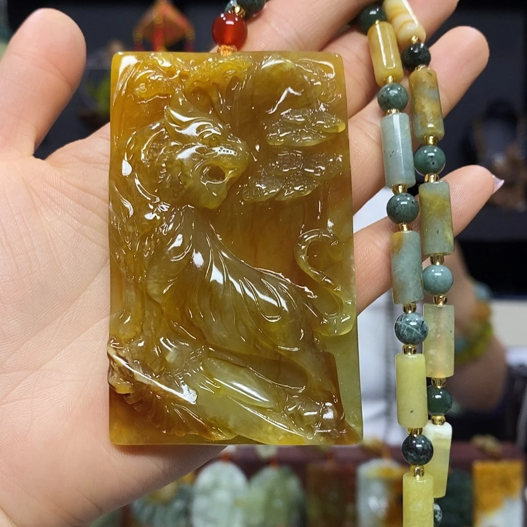岫玉未镶嵌手链项链