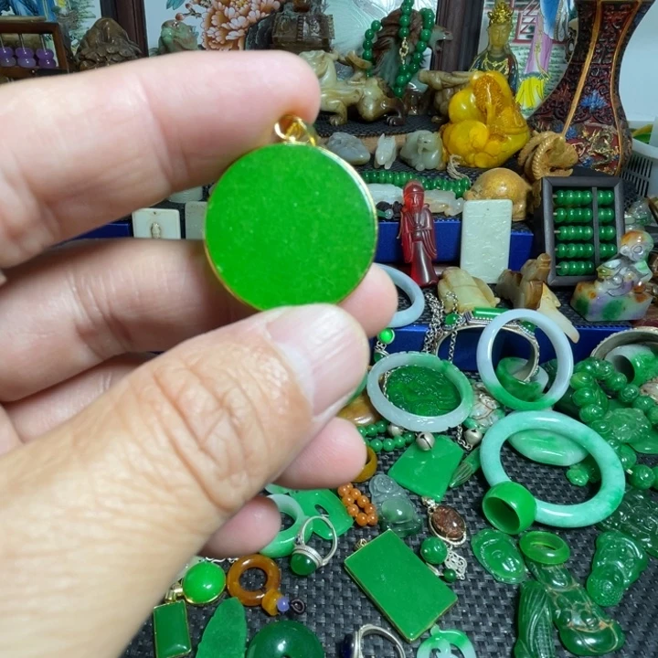 萍***吊坠滴血莲花菩提