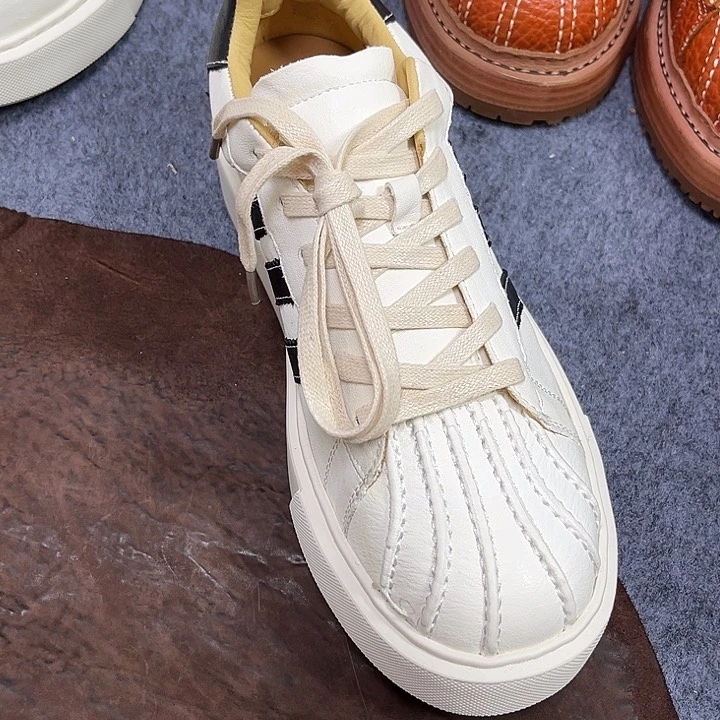 织物枷*白色马皮贝壳头41