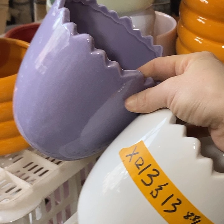 陶盆有孔 瑕疵针孔漏釉介意勿拍外口 13外高13