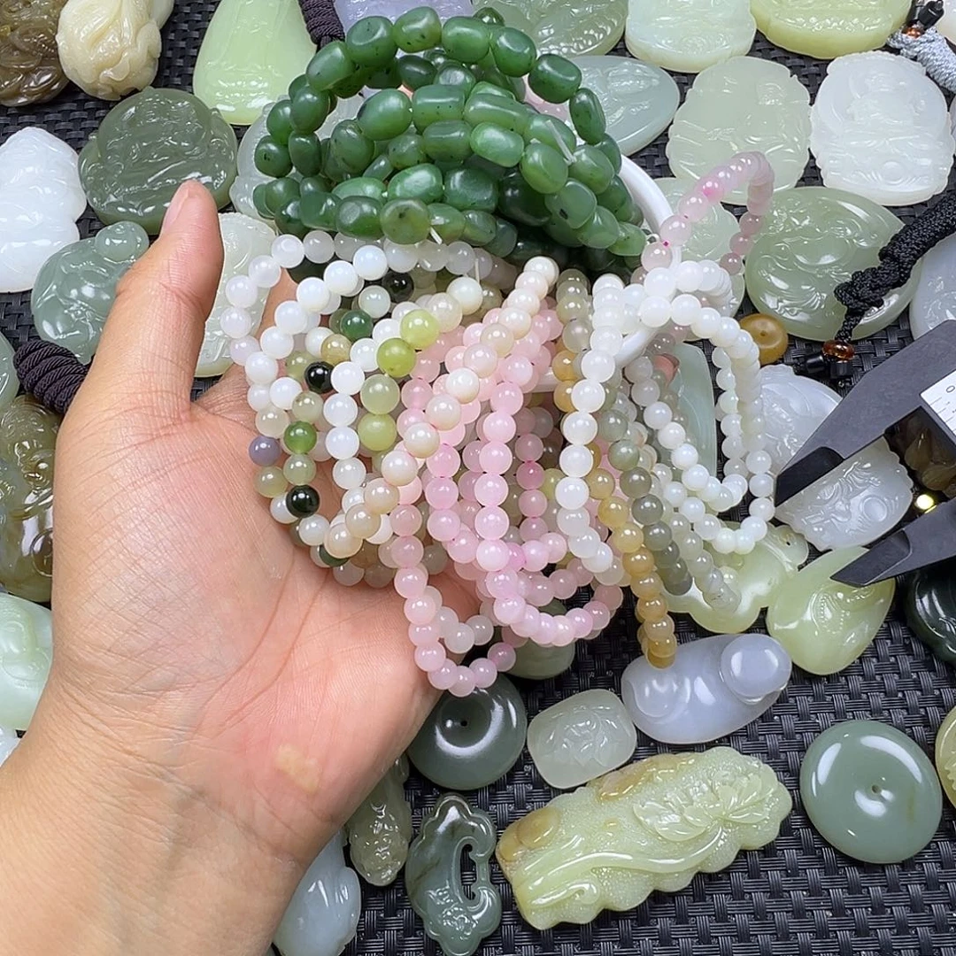 和田玉未镶嵌吊坠(赠链)任意5串