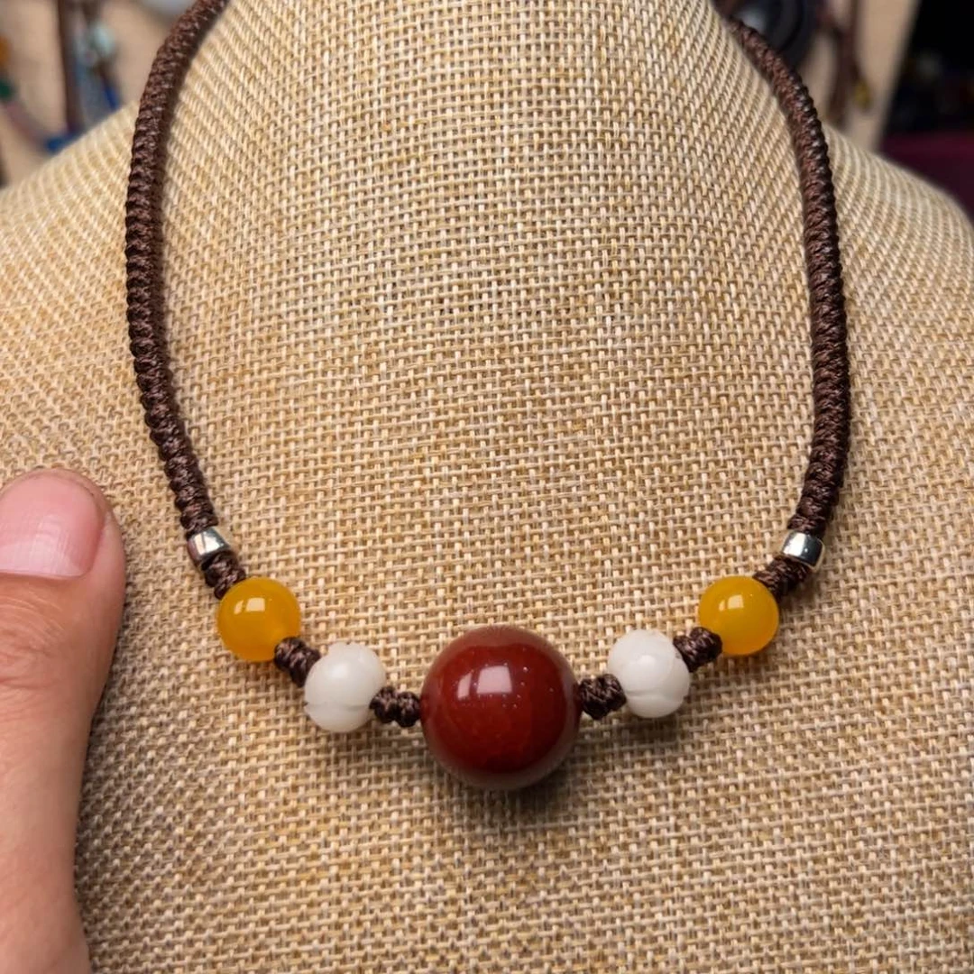 玛瑙/玉髓颈饰未镶嵌