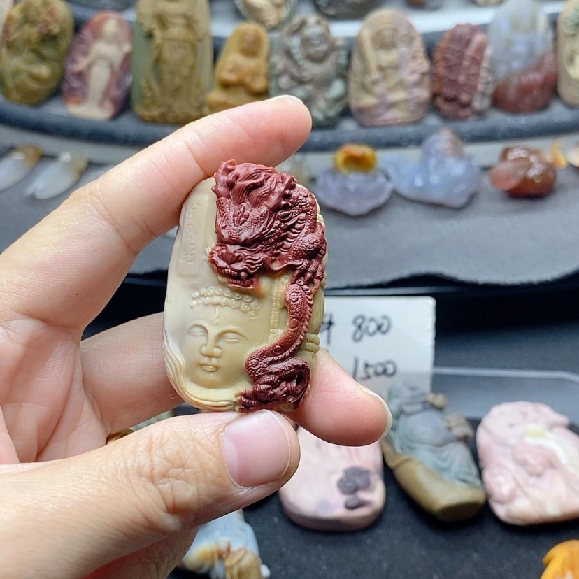 【闪购商品】定制石英质玉吊坠未镶嵌