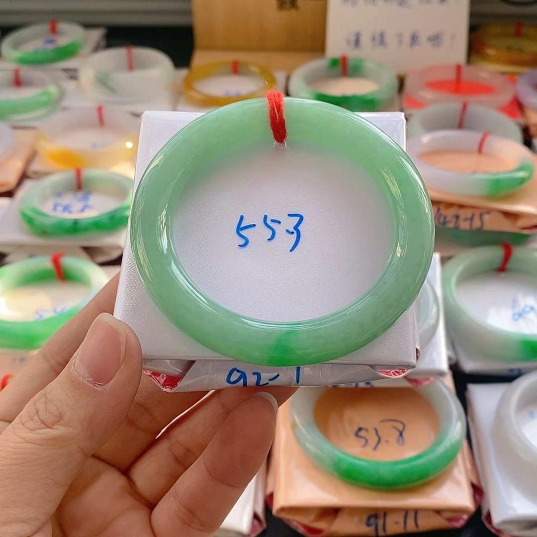 翡翠手镯未镶嵌10号