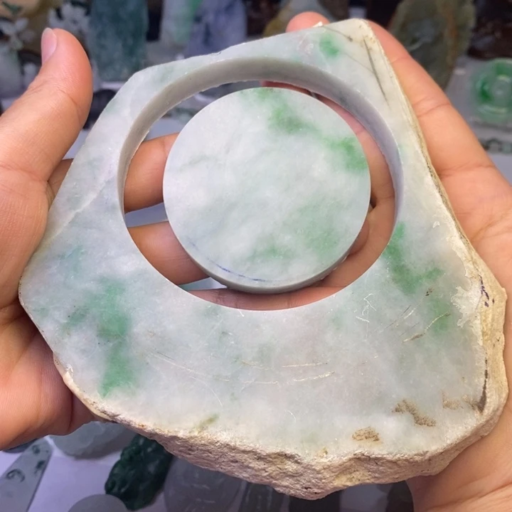 定制翡翠未镶嵌翡翠