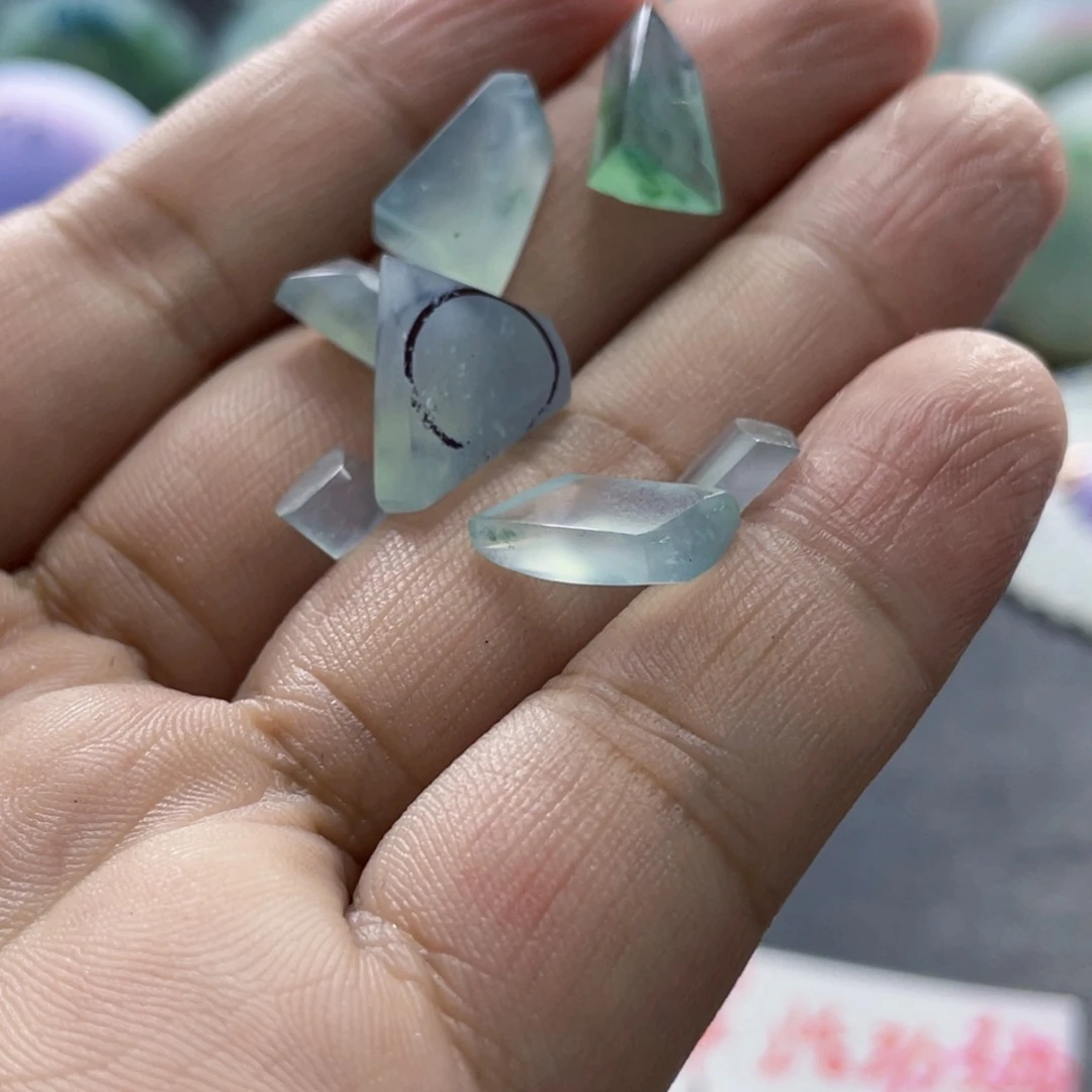 未镶嵌定制翡翠翡**义