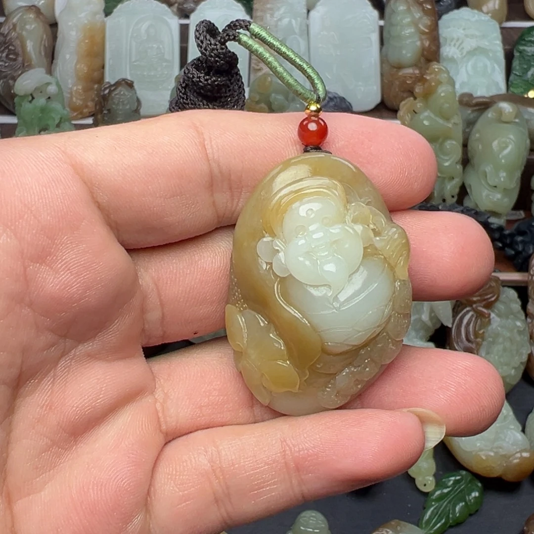 和田玉未镶嵌挂件