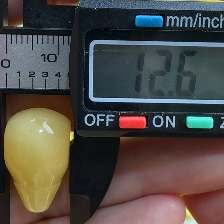 未镶嵌琥珀裸石13杂