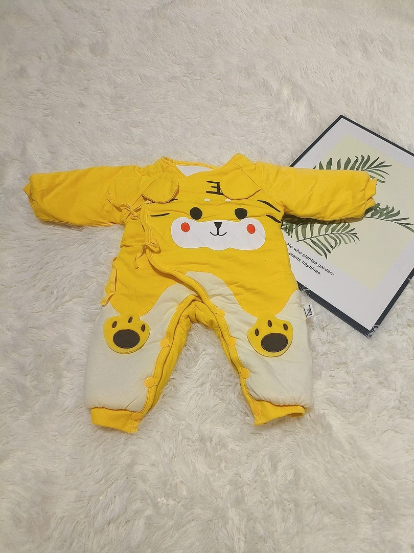 婴幼儿卡通小老虎黄色冬季保暖连体衣爬服和尚服
