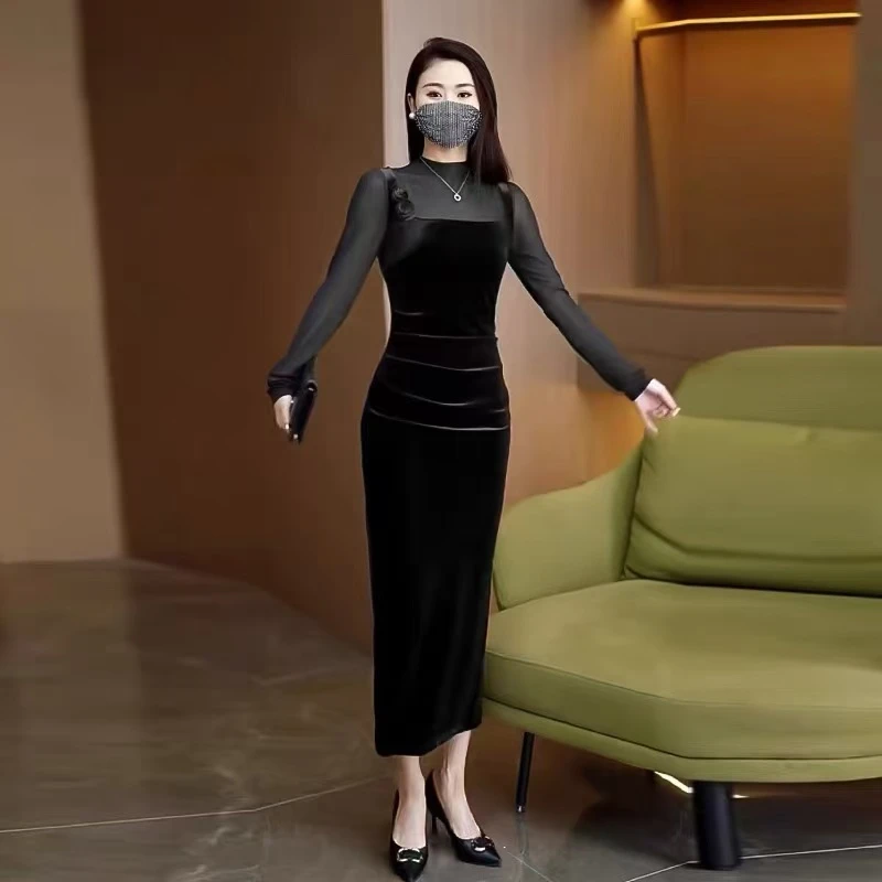 2025新中式气质大码连衣裙法式秋冬开叉拼接修身黑色假两件连衣裙