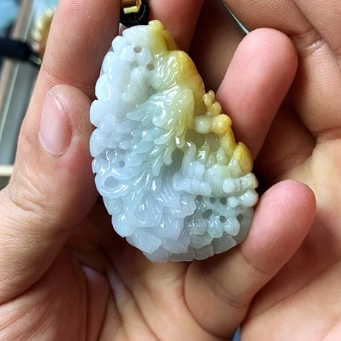 颈饰未镶嵌翡翠福豆豆珠宝翡翠颈饰