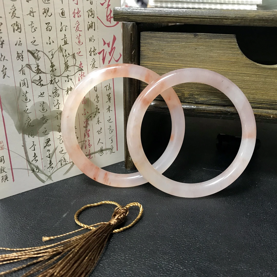 天然新疆金丝玉桃花酿手镯粉色少女叮当镯新中式古风细圆条手镯