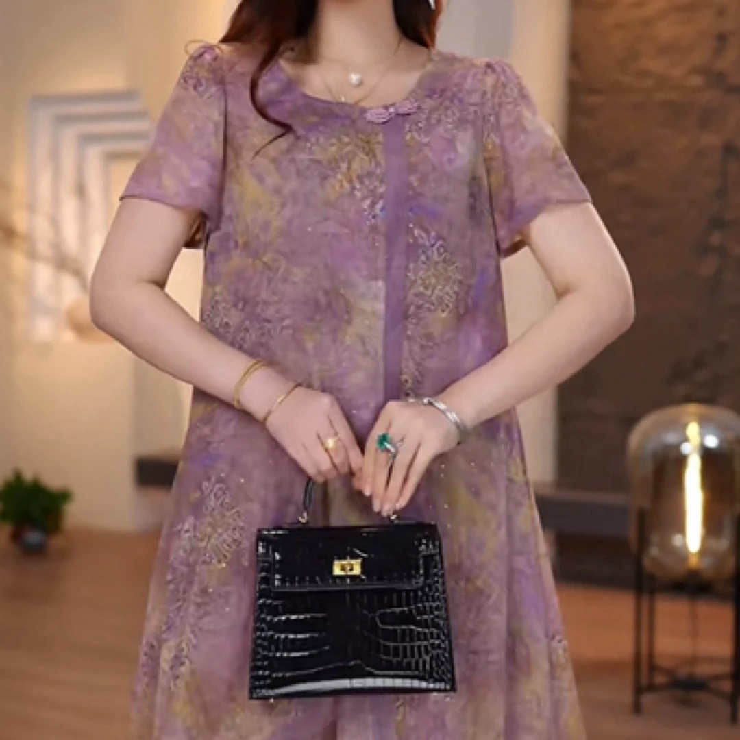 新款大码女装连衣裙遮肉显瘦加肥加大款时尚简约高级感