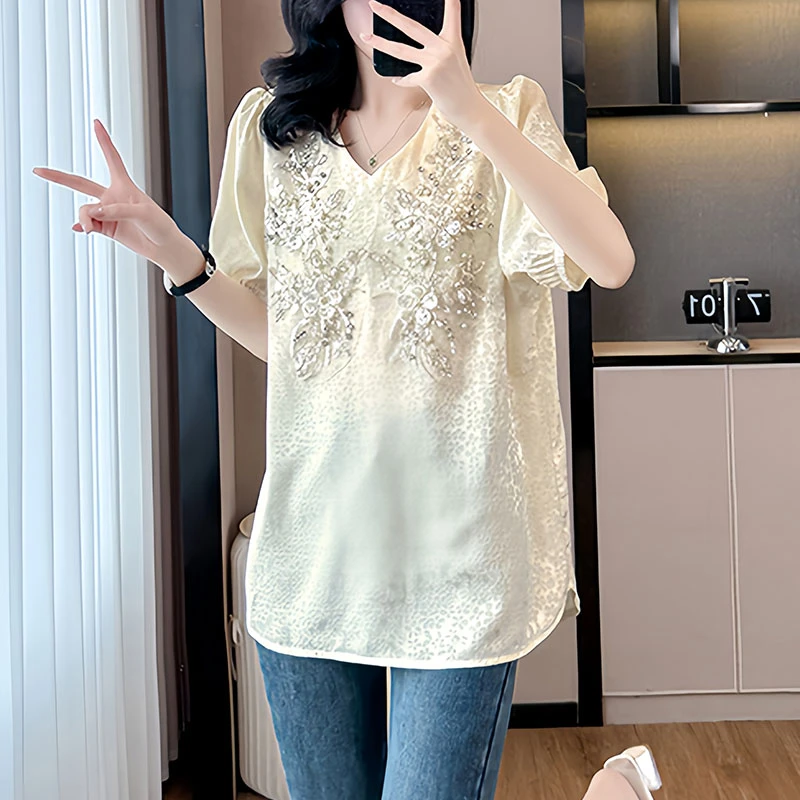 优雅v领短袖衬衫女夏季新款显瘦遮肉时尚重工烫钻大码t恤休闲上衣