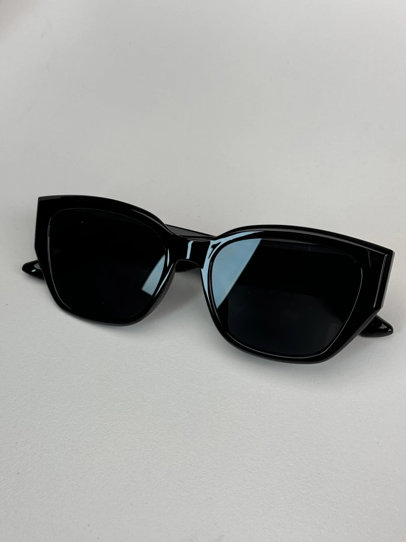 【679】2025新款高级感百搭防蓝光眼镜墨镜网红猫眼时尚