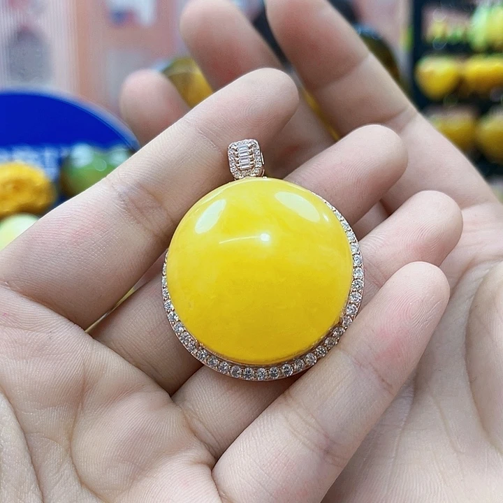 琥珀银S925镶嵌颈饰吊坠