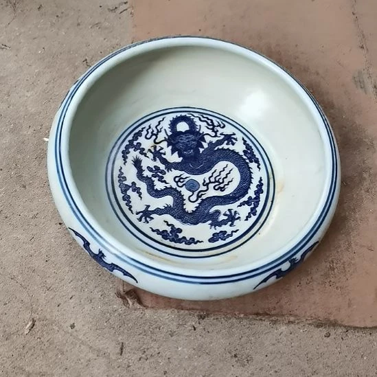 瓷片玩玩具枪毙吧热热的