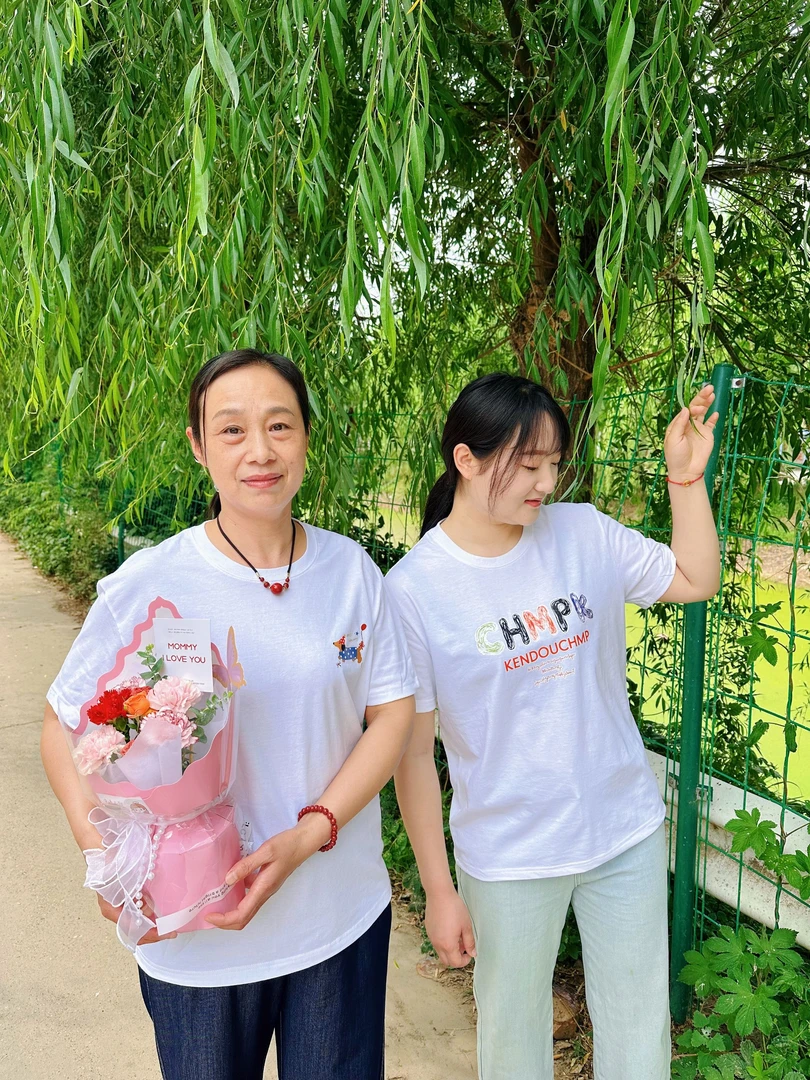 夏季2025新款精梳棉简约宽松半袖T恤