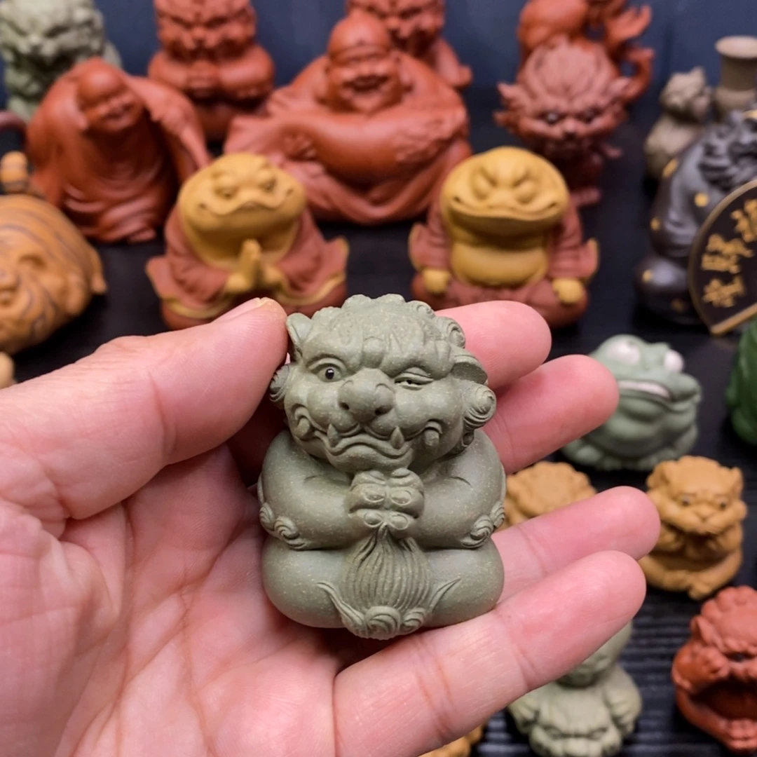 紫砂茶宠恭喜发财狮