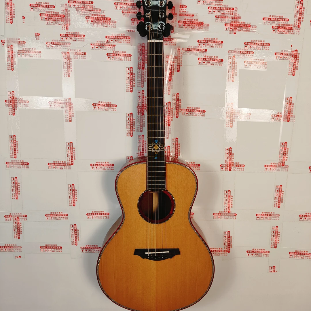 36寸OM桶面板云杉侧背桃花心实木全单吉他
