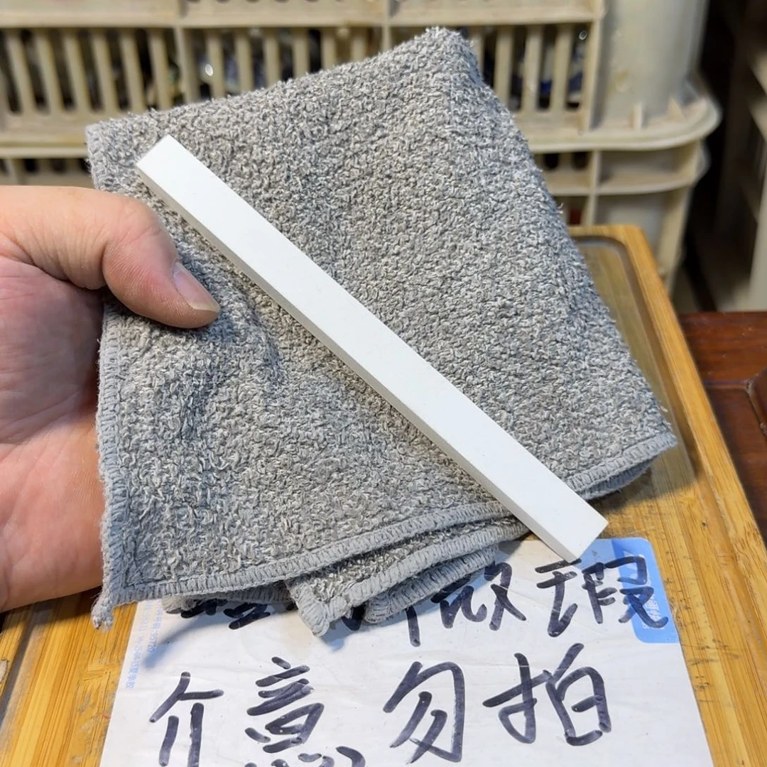 小***沐微瑕疵介意勿拍陶瓷器皿W018