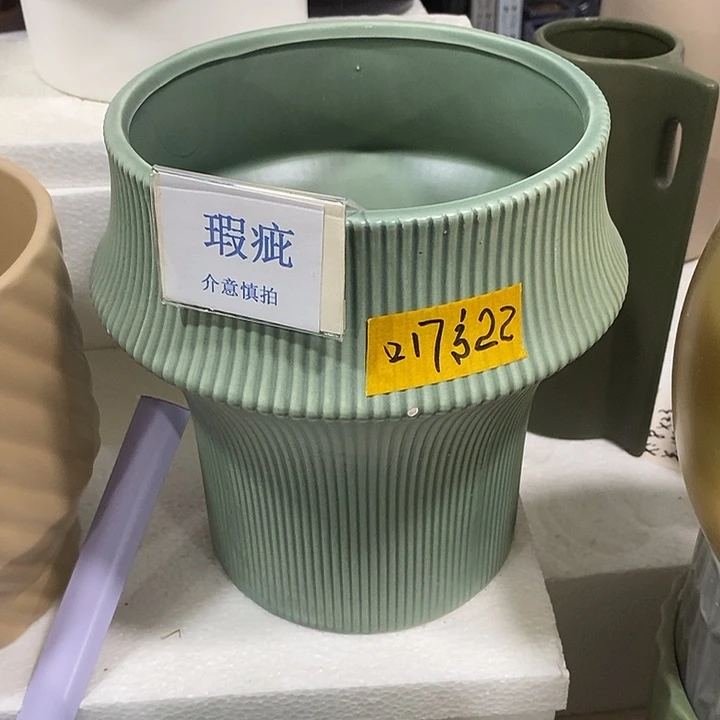 紫砂花盆多肉植物盆瑕疵有孔