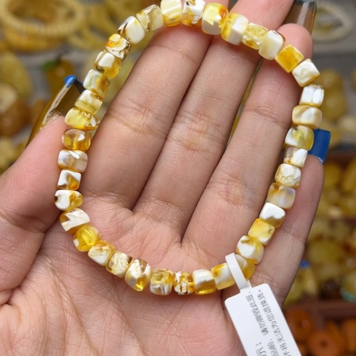 蜜蜡未镶嵌珠宝奇石-158-微瑕福利金瓷白妖花沁色方糖手串