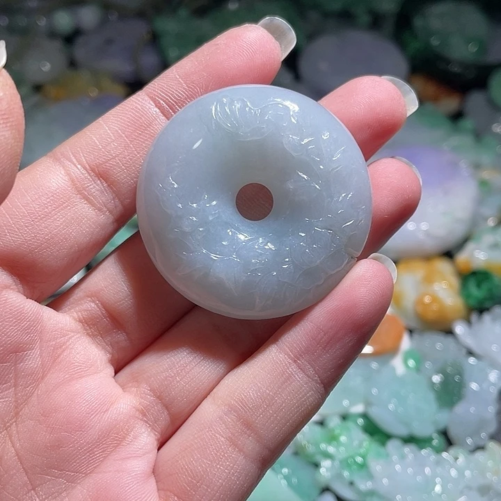 颈饰未镶嵌翡翠天