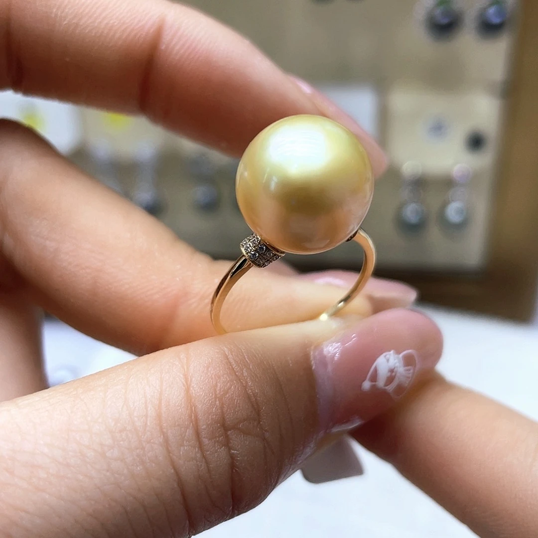 海水珍珠戒指18K金镶嵌