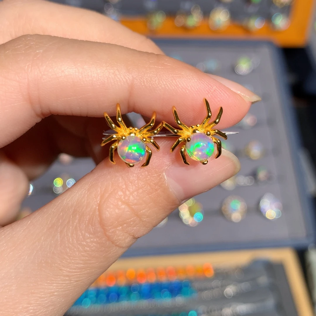 银S925镶嵌欧泊欧泊耳饰y