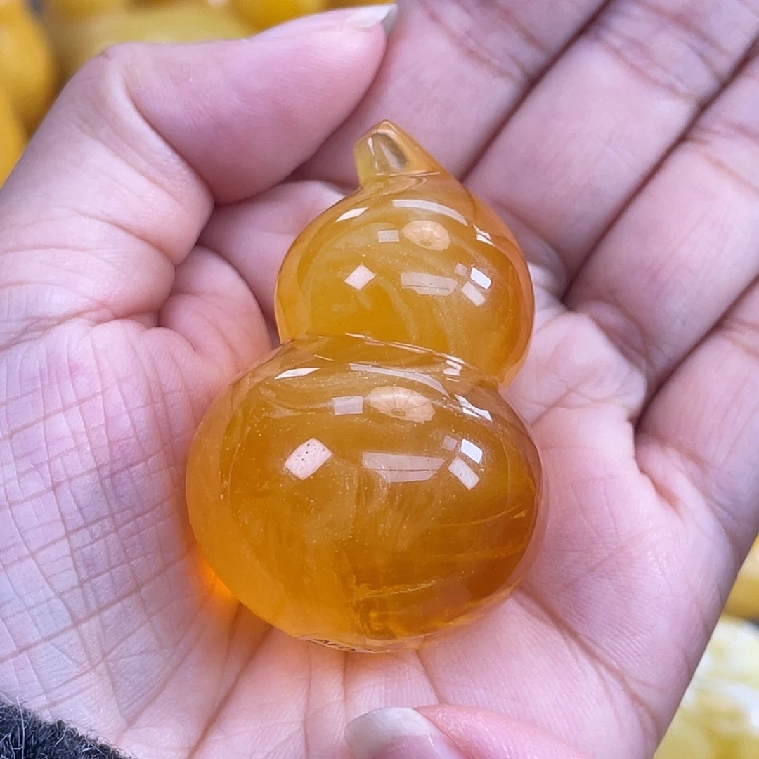 琥珀未镶嵌珠宝奇石h32