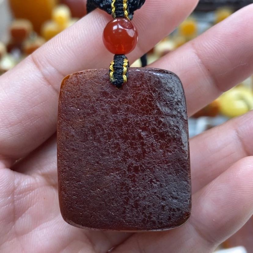 【闪购商品】琥珀颈饰未镶嵌