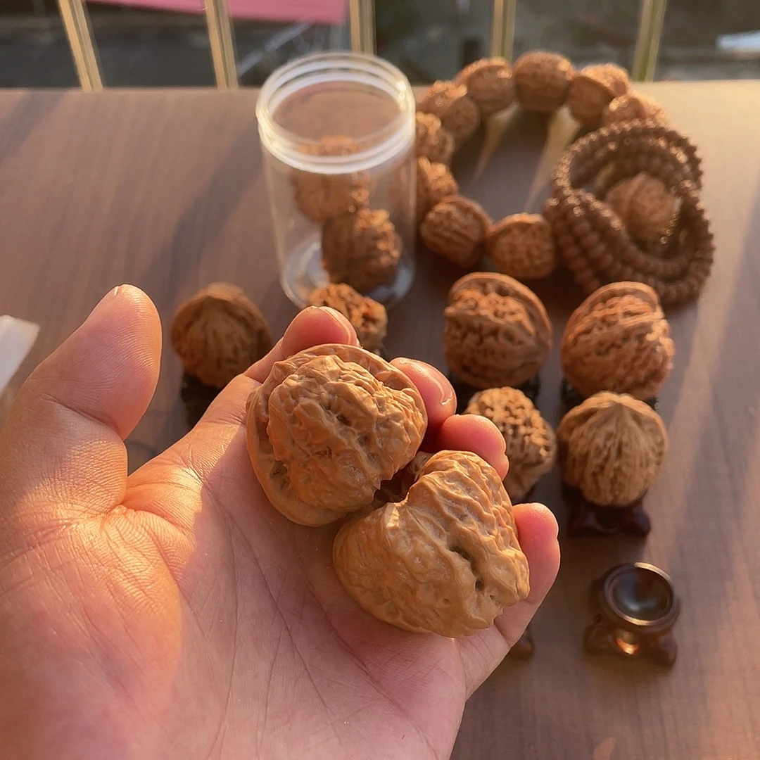 文玩核桃把件蛤蟆头文玩核桃