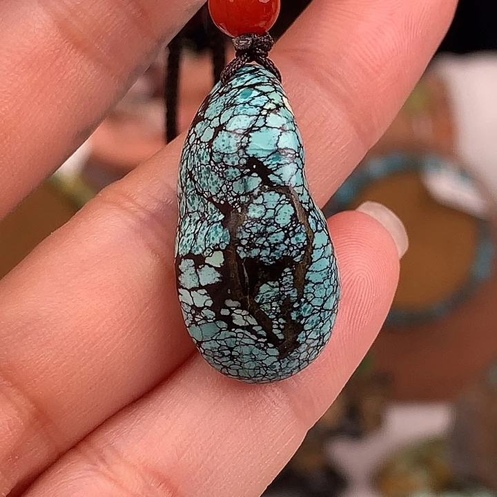 绿松石未镶嵌原矿