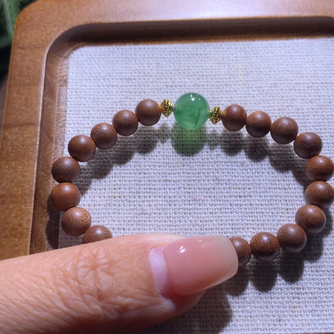 翡翠散珠特价阳绿卡9.76