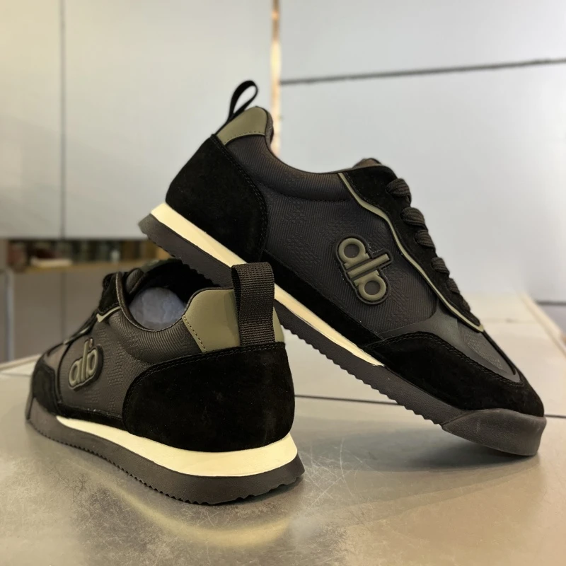 DMXUXM『设计风』轻松搭配~匠心制作~新款运动休闲百搭软底板鞋男潮