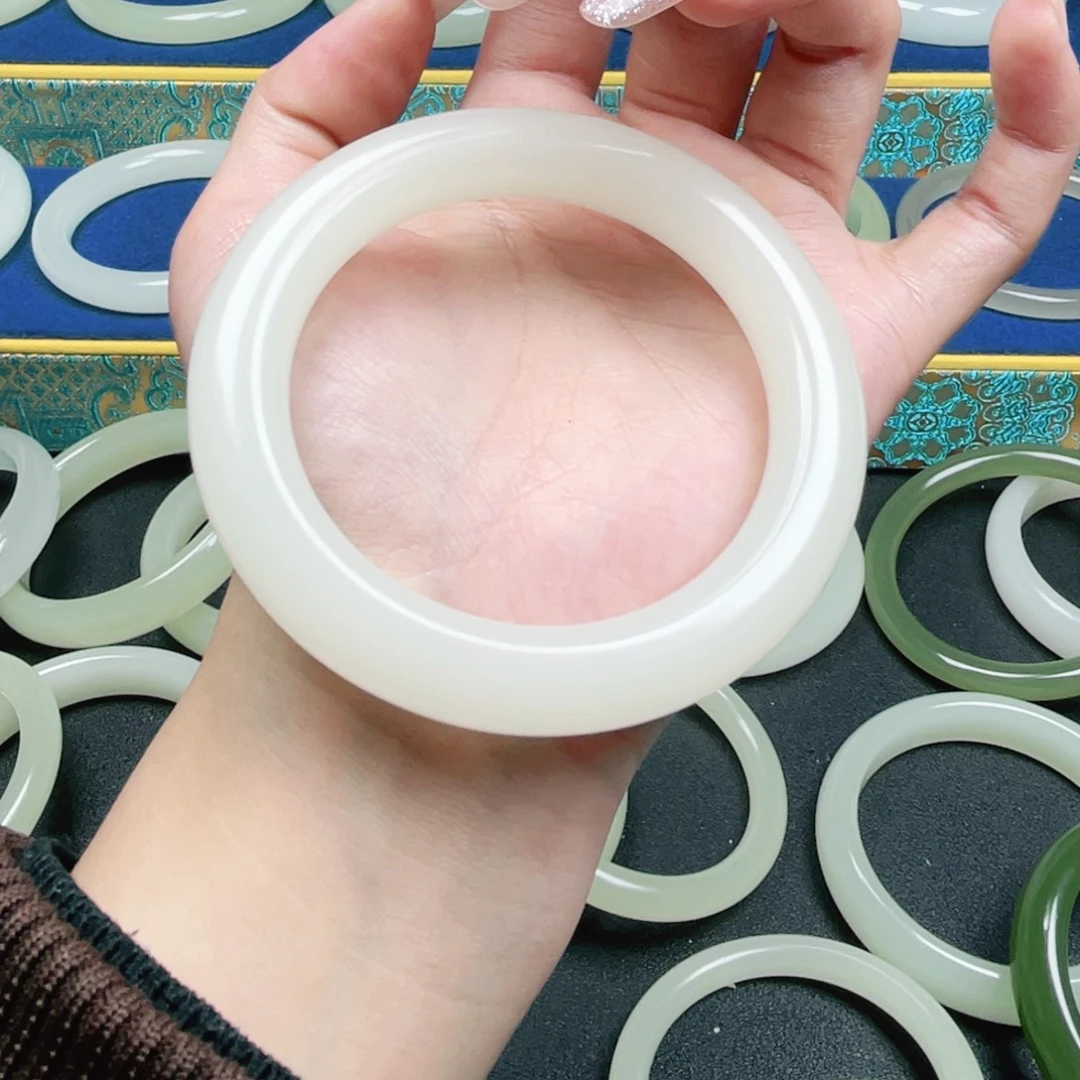 视***康56-57宽11.7胖圆暖白手镯