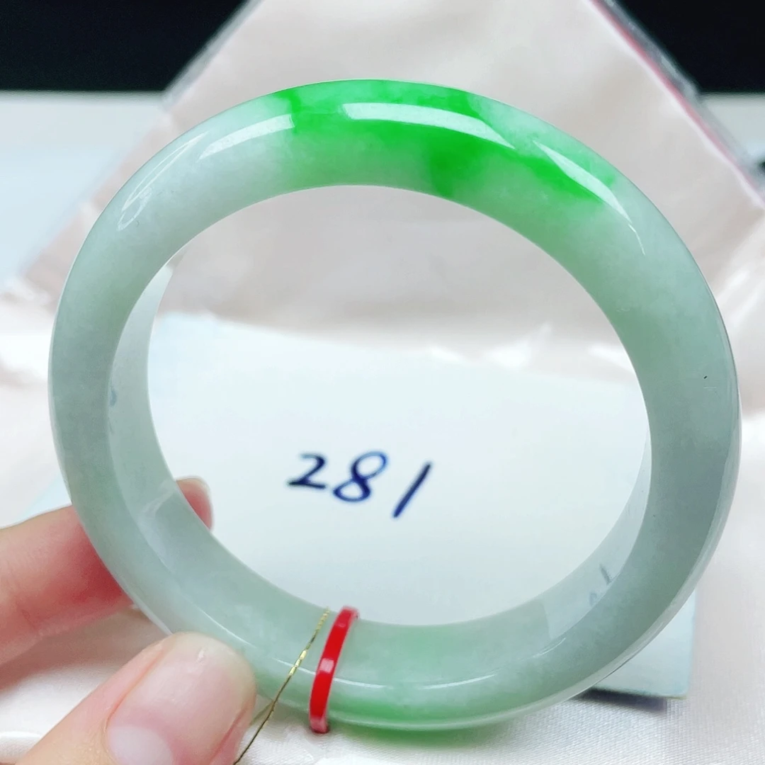 翡翠未镶嵌手镯正圈52.5