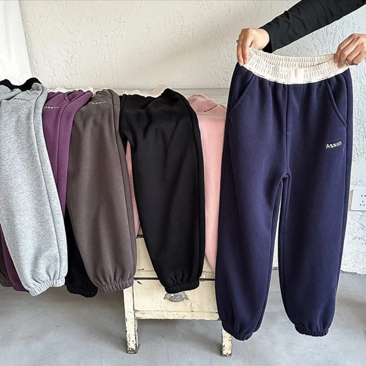 中大童女童裤子2024年冬季加绒休闲裤宽松拼色腰头运动裤GJ001