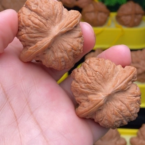 把件文玩核桃云*蓝血麒麟40.全品